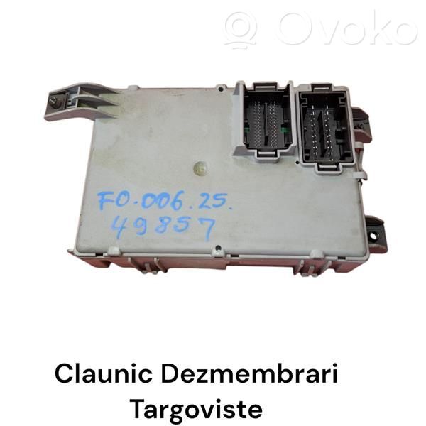 Módulo de fusible   00518735490