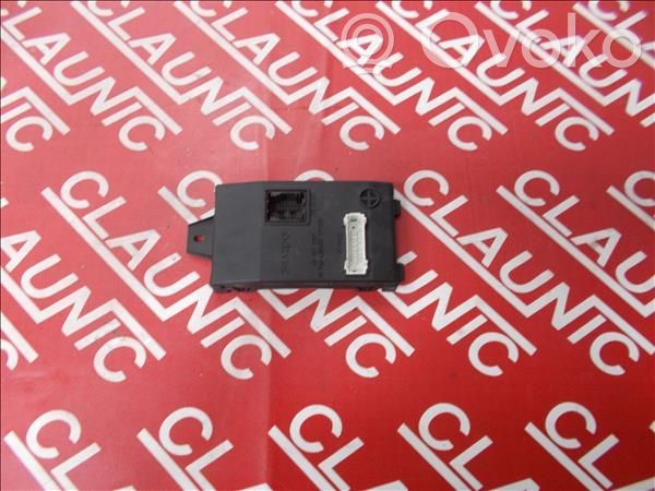 Module de fusibles   8200103749A