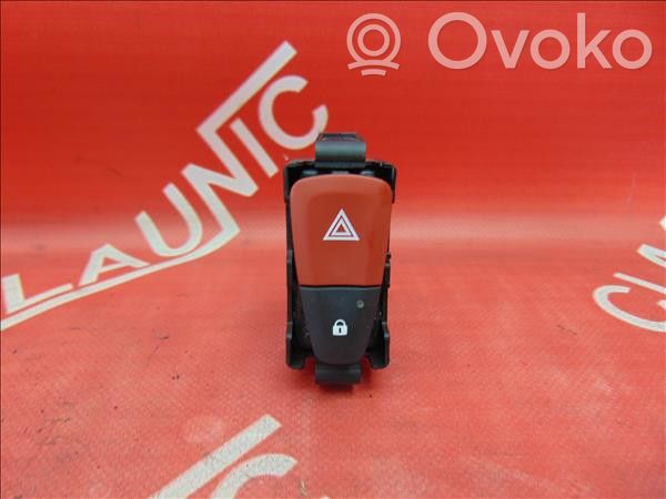 Renault Megane III Hazard light switch 