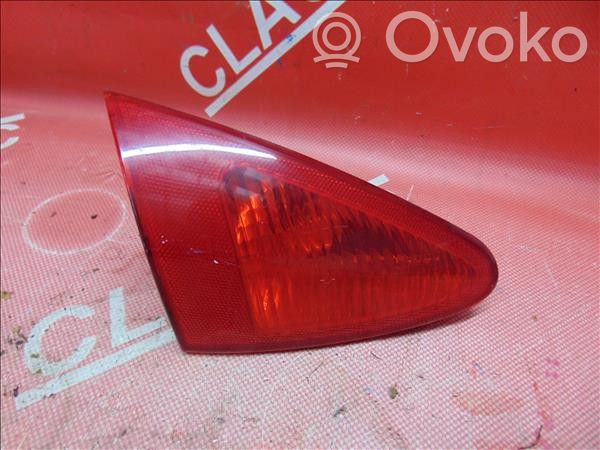Alfa Romeo 147 Feux arrière sur hayon