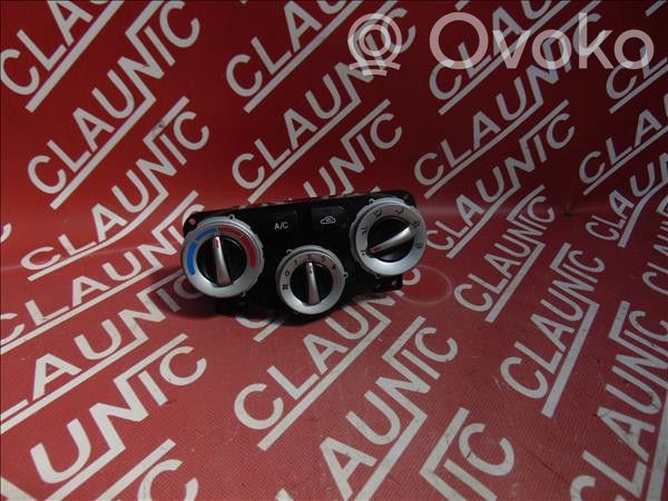 Hyundai Accent Ilmastoinnin ohjainlaite