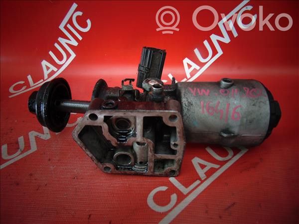 Volkswagen Touran I Oil filter mounting bracket