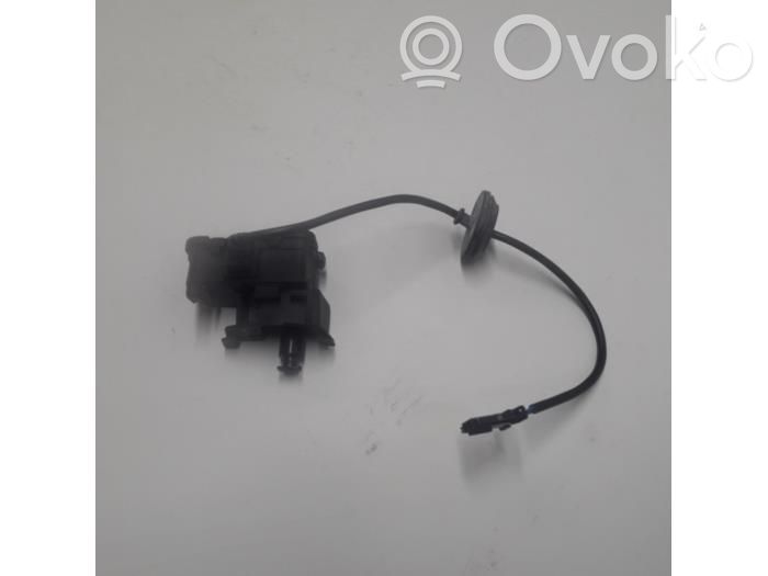 Volkswagen Golf VII Fuel tank cap lock motor 