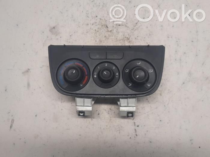 Opel Combo D Climate control unit 
