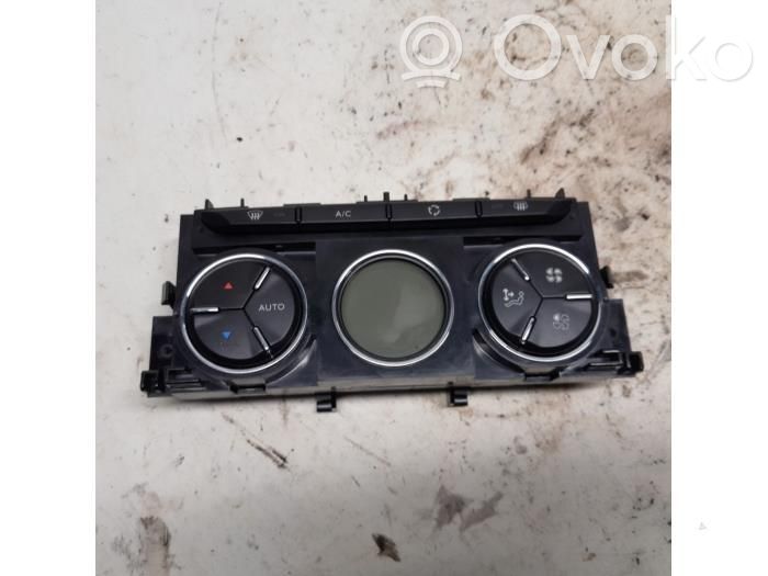 Citroen DS3 Climate control unit 