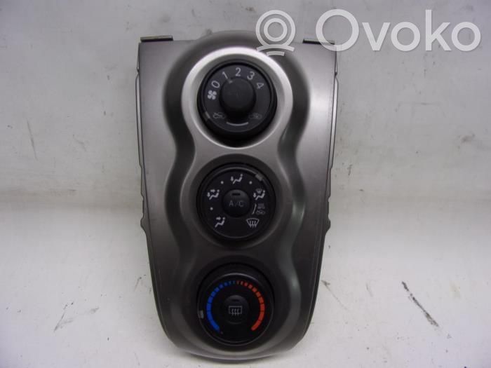 Toyota Yaris Unidad de control climatización 