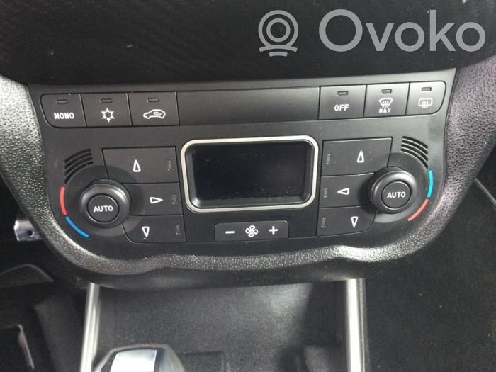 Alfa Romeo Mito Panel klimatyzacji 