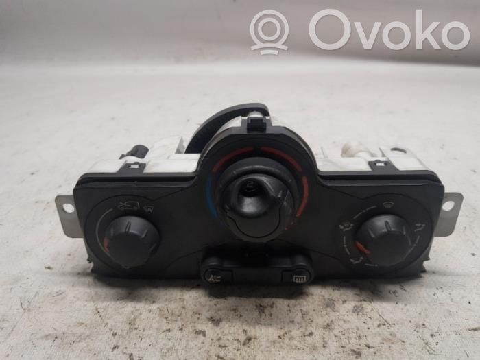Renault Kangoo I Climate control unit 