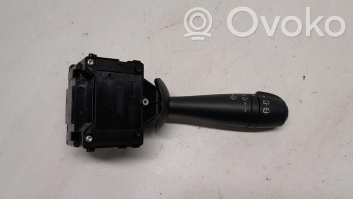Dacia Duster Wiper switch 