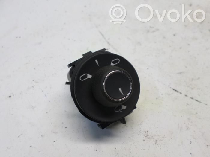 Citroen DS5 Wing mirror switch 