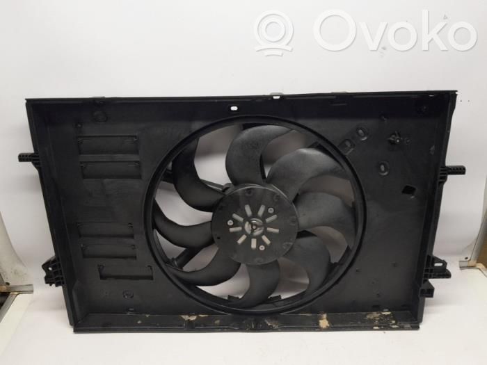 Renault Austral Electric radiator cooling fan 