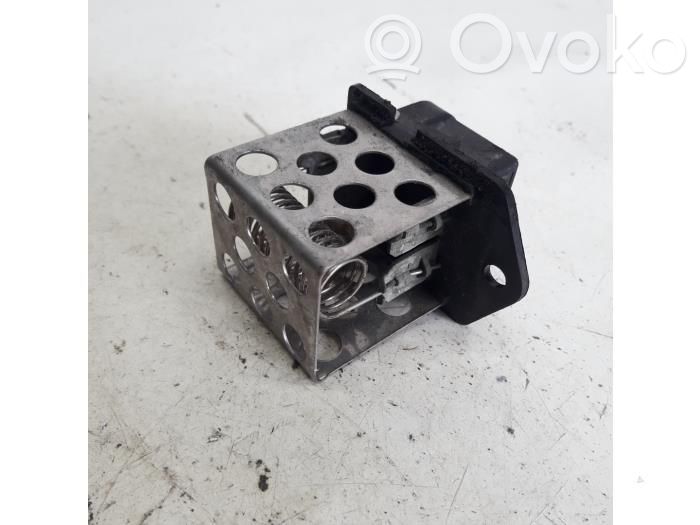 Module de commande de ventilateur   8200045082,71742122,71742139,8200045082,M152122085