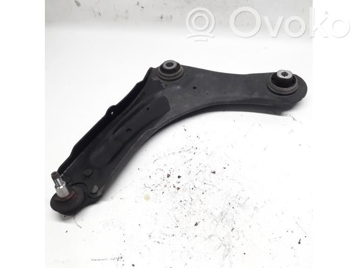 Renault Megane III Front lower control arm/wishbone 