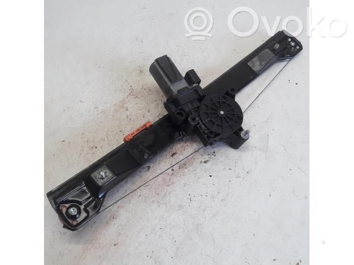 Fiat Punto Evo Elektryczny podnośnik szyby drzwi przednich 