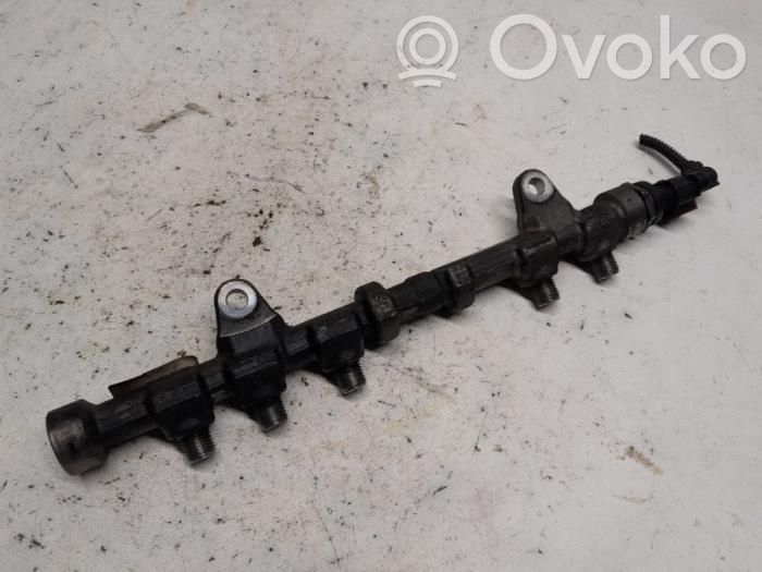 Opel Corsa D Tubo principal de alimentación del combustible 