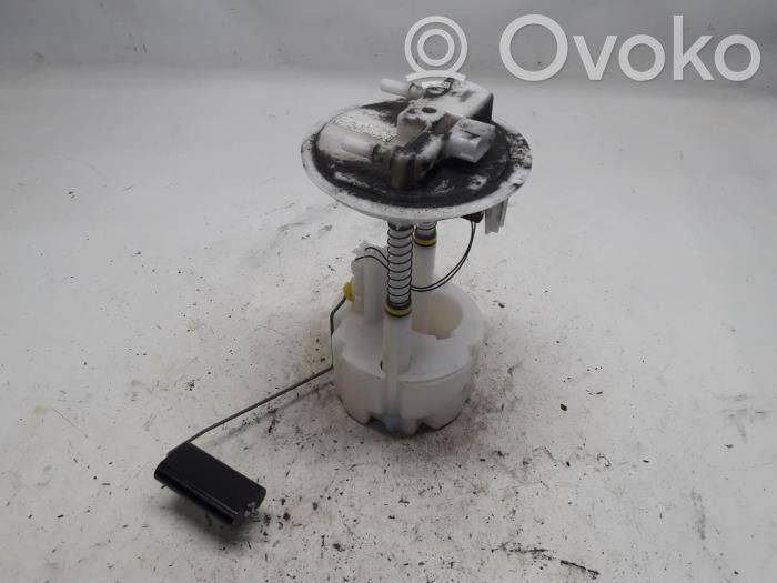 Nissan Note (E11) Pompe à carburant 