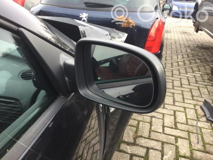 Opel Tigra B Manualne lusterko boczne drzwi przednich 