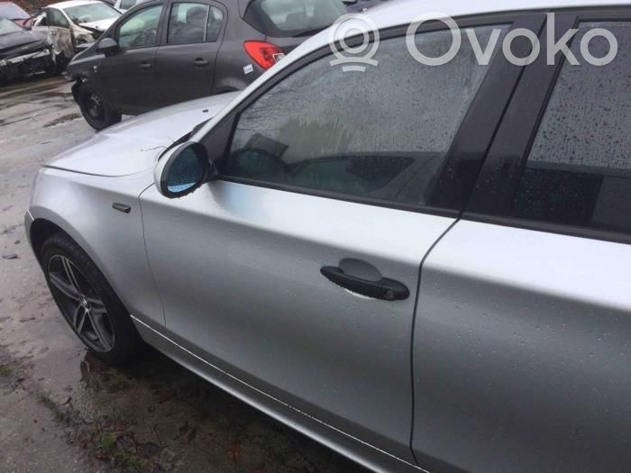 BMW 1 E81 E87 Front door 