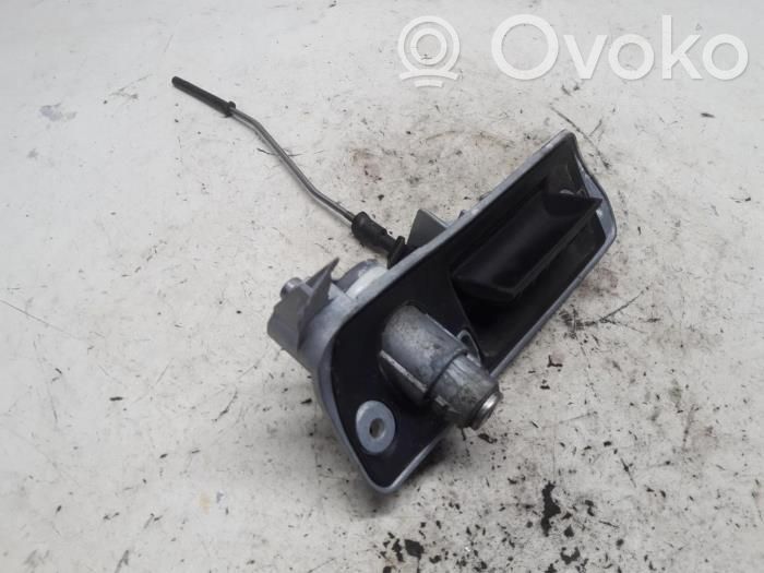Volkswagen Caddy Zamek klapy tylnej / bagażnika 
