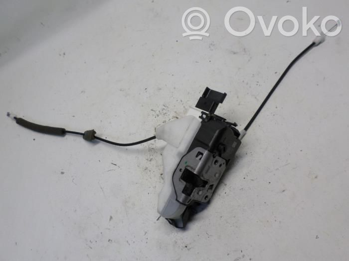 Citroen C3 Front door lock 