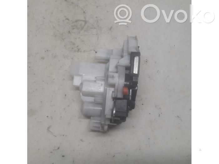 Fiat Fiorino Etuoven lukko 