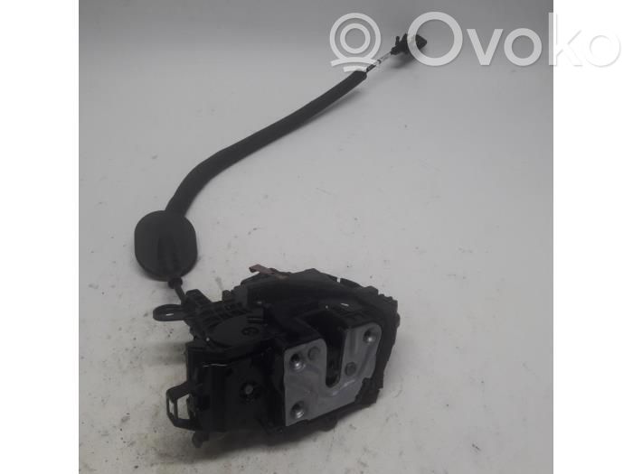 Renault Clio IV Zamek drzwi tylnych 