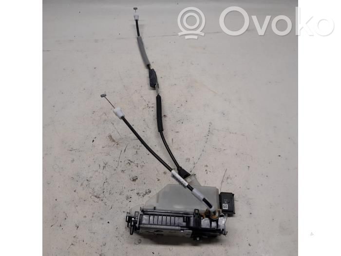 Peugeot 208 I Rear door lock 