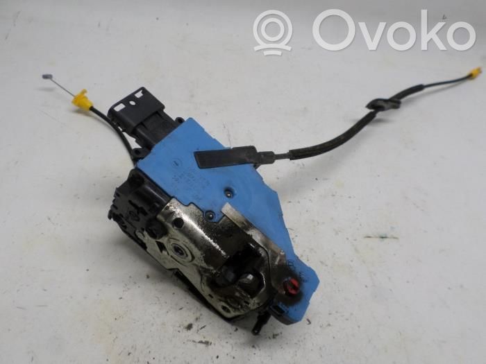 Peugeot 207 Rear door lock 