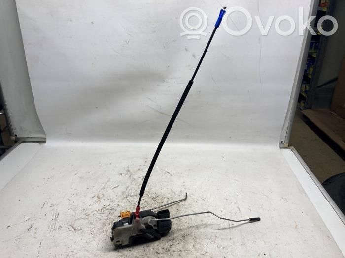Opel Zafira C Zamek drzwi przednich 