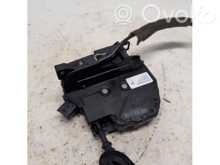 Renault Clio IV Zamek drzwi przednich 