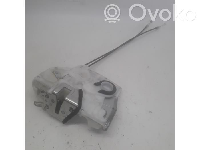 Fiat Sedici Etuoven lukko 