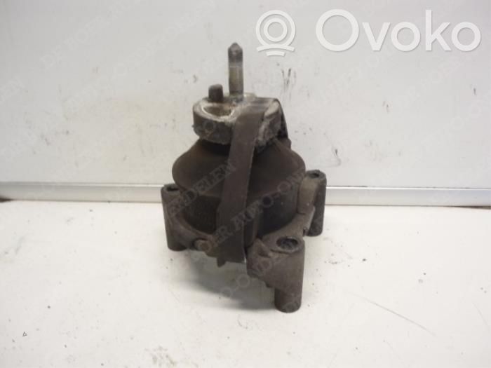 Saab 9-5 Engine mount bracket 