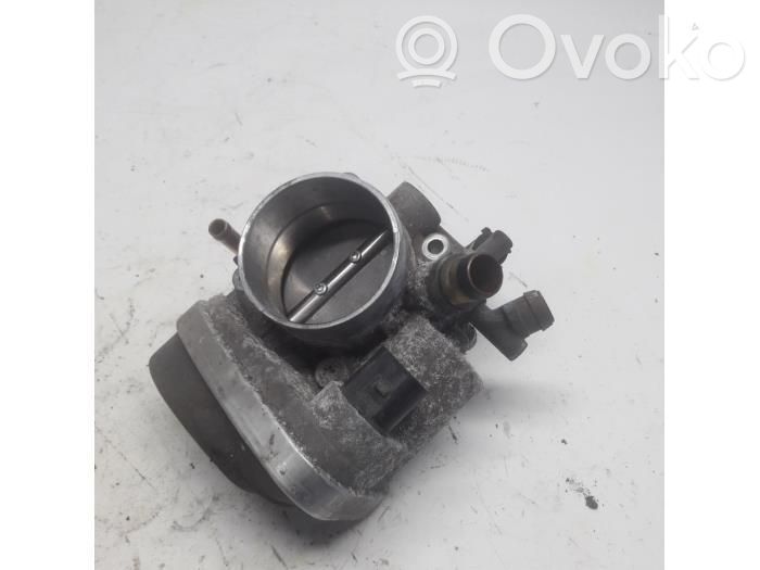Opel Zafira B Throttle body valve 