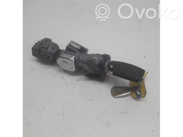 Ford Mondeo MK IV Užvedimo spynelė 