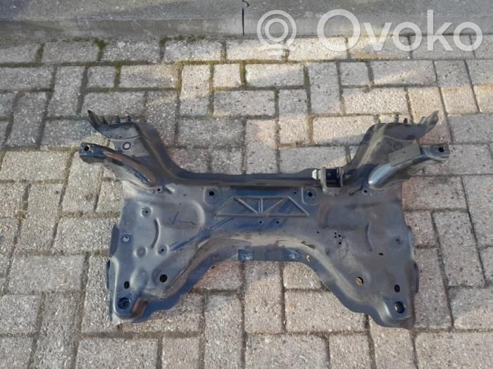 Peugeot 308 Front subframe 