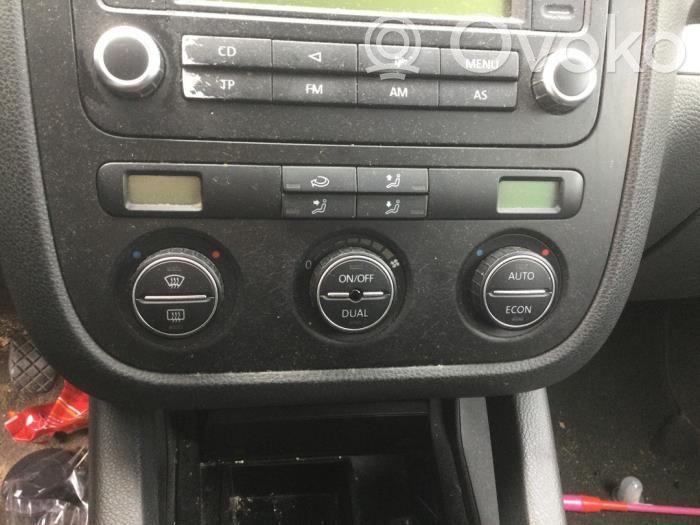 Volkswagen Jetta V Panel klimatyzacji 