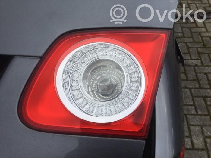 Volkswagen Jetta V Galinis žibintas kėbule 