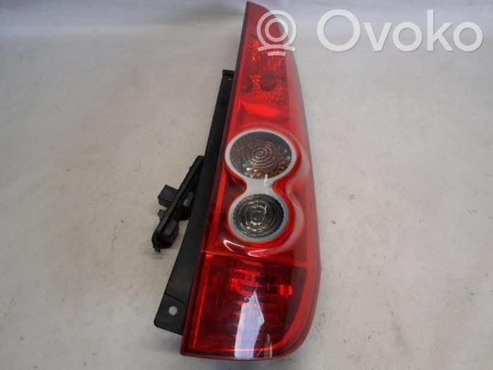 Ford Fiesta Luz trasera/de freno 