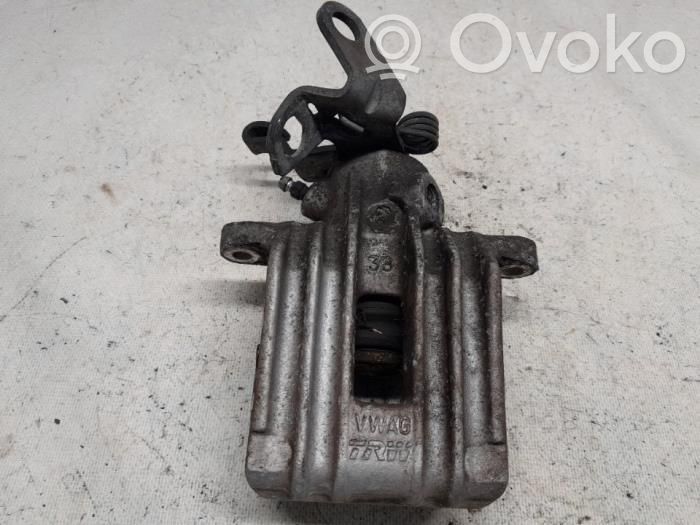 Volkswagen Golf V Galinis suportas 