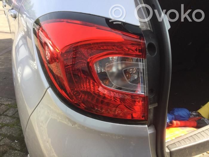 Lampa tylna   265557367R,265557367R,AM5113A603AF,AM5117504AH,DT1T19980