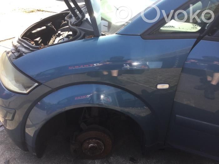 Audi A2 Contur aripă față 