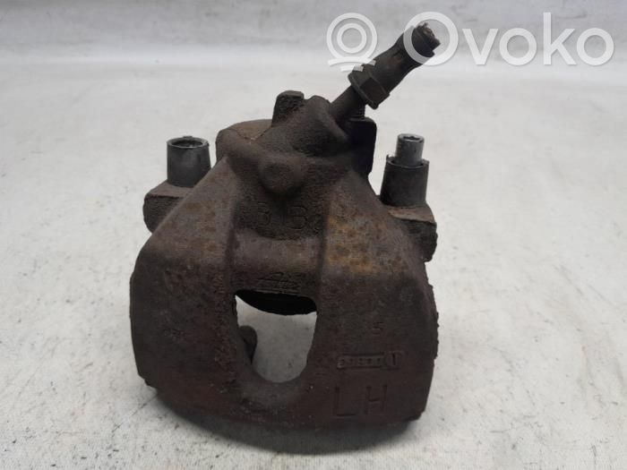 Priekinis suportas   AV612B302AA,1682876,1682876,2633959,5202SA,AV612B302AA,GN152002JA,GN152004EC,RMHA6A12A650NA