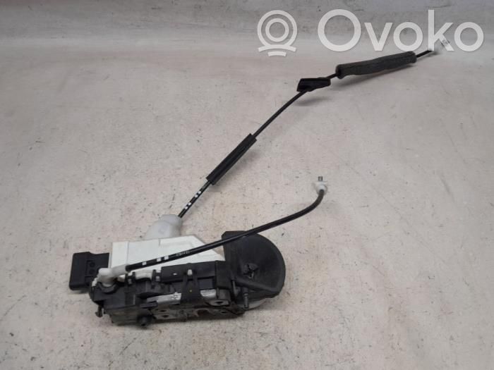 Citroen C5 Front door lock 