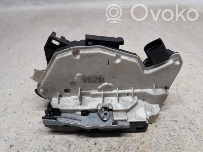 Skoda Fabia Mk2 (5J) Cerradura de puerta trasera 