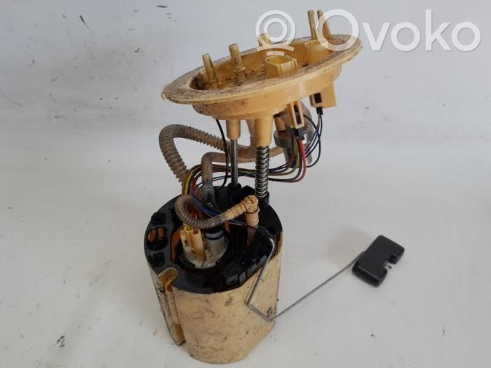 Audi A4 Allroad B8 In-tank fuel pump 