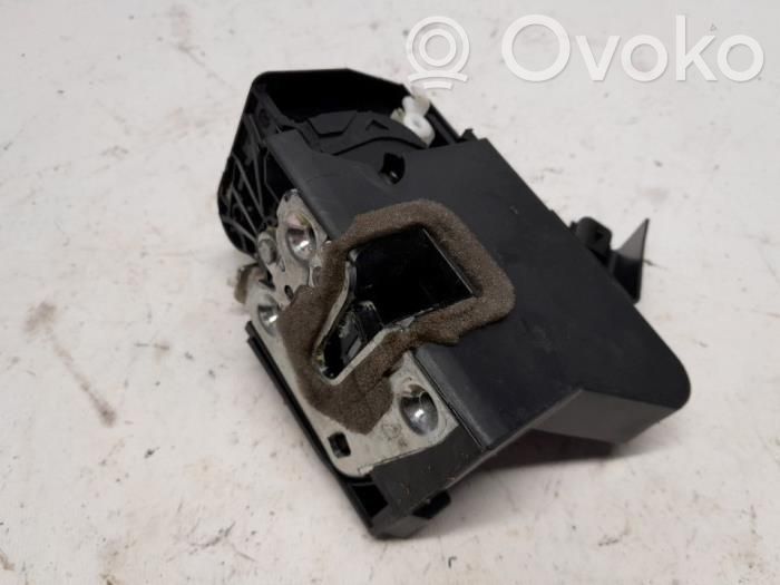 Dacia Sandero III Zamek drzwi przednich 