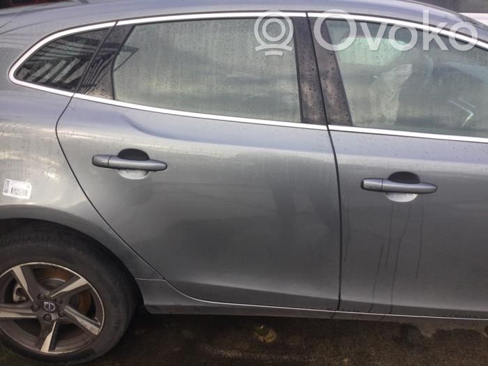 Volvo V40 Galinės durys 