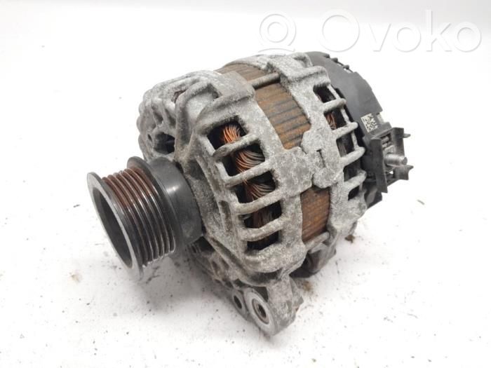 Volvo V70 Ģenerators 