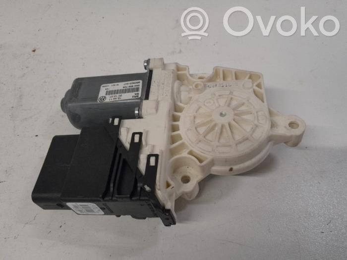 Volkswagen Tiguan Silniczek podnośnika szyby drzwi 