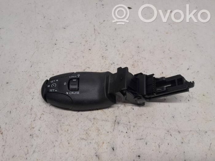 Citroen DS3 Cruise control switch 